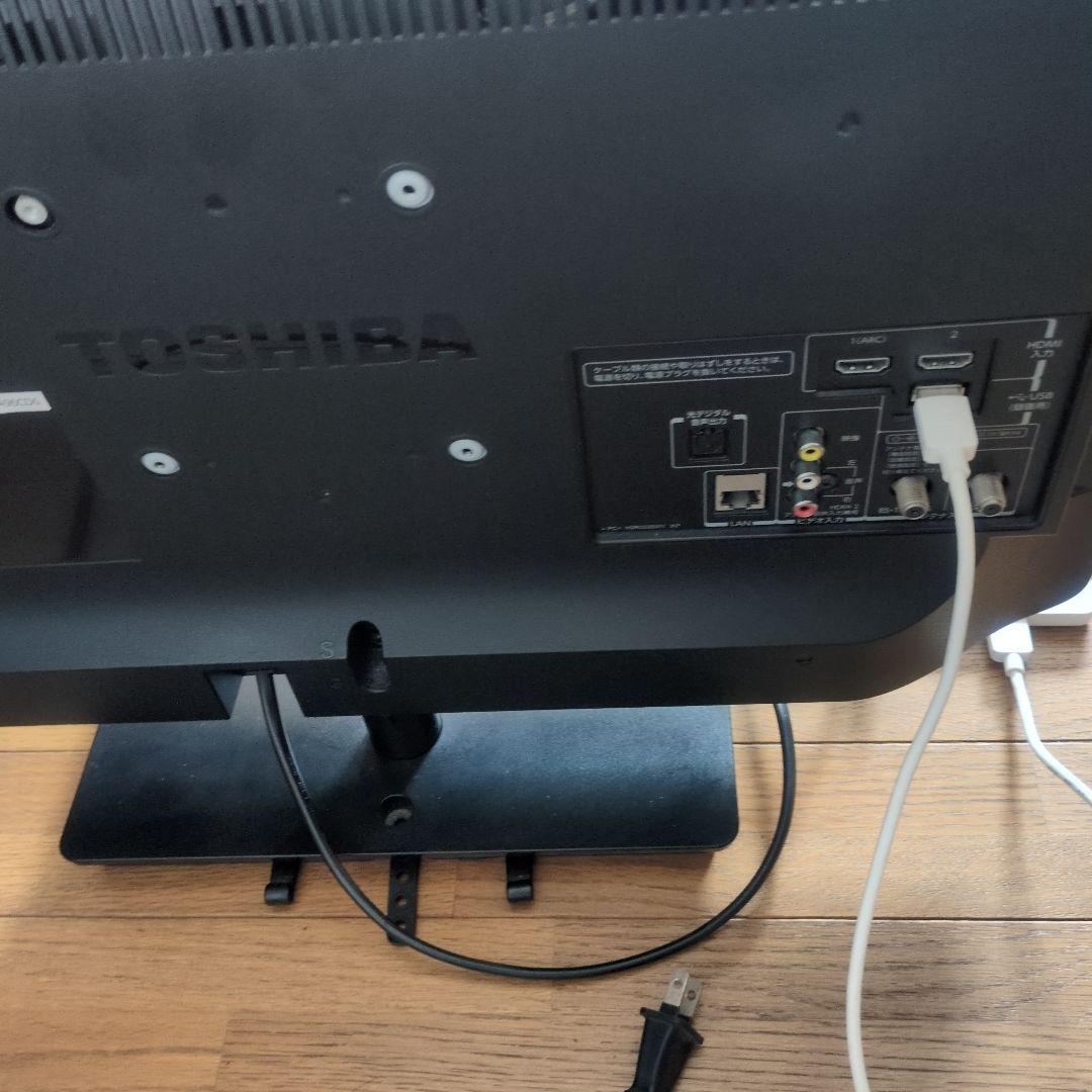 TOSHIBA 23型テレビ 液晶カラーテレビ　型名23S8