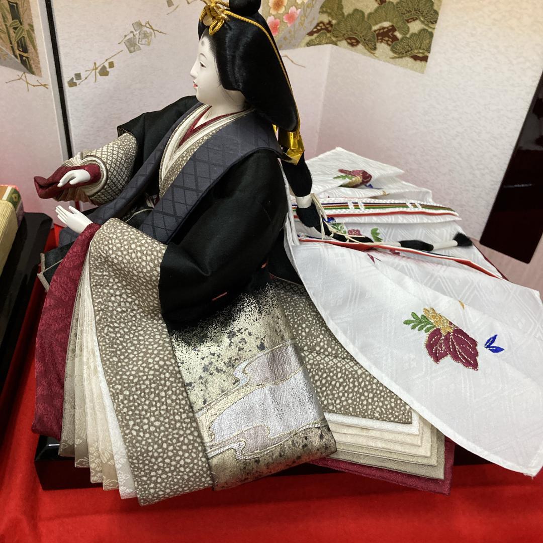 E14ひな人形　訳あり特価　お洒落な黒地の衣装 小十番親王のみ　親王飾り