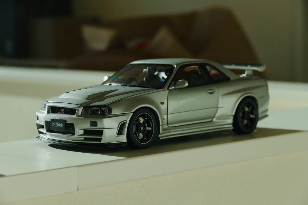 ミニカー Autoart millennium R34 GTR z-tune