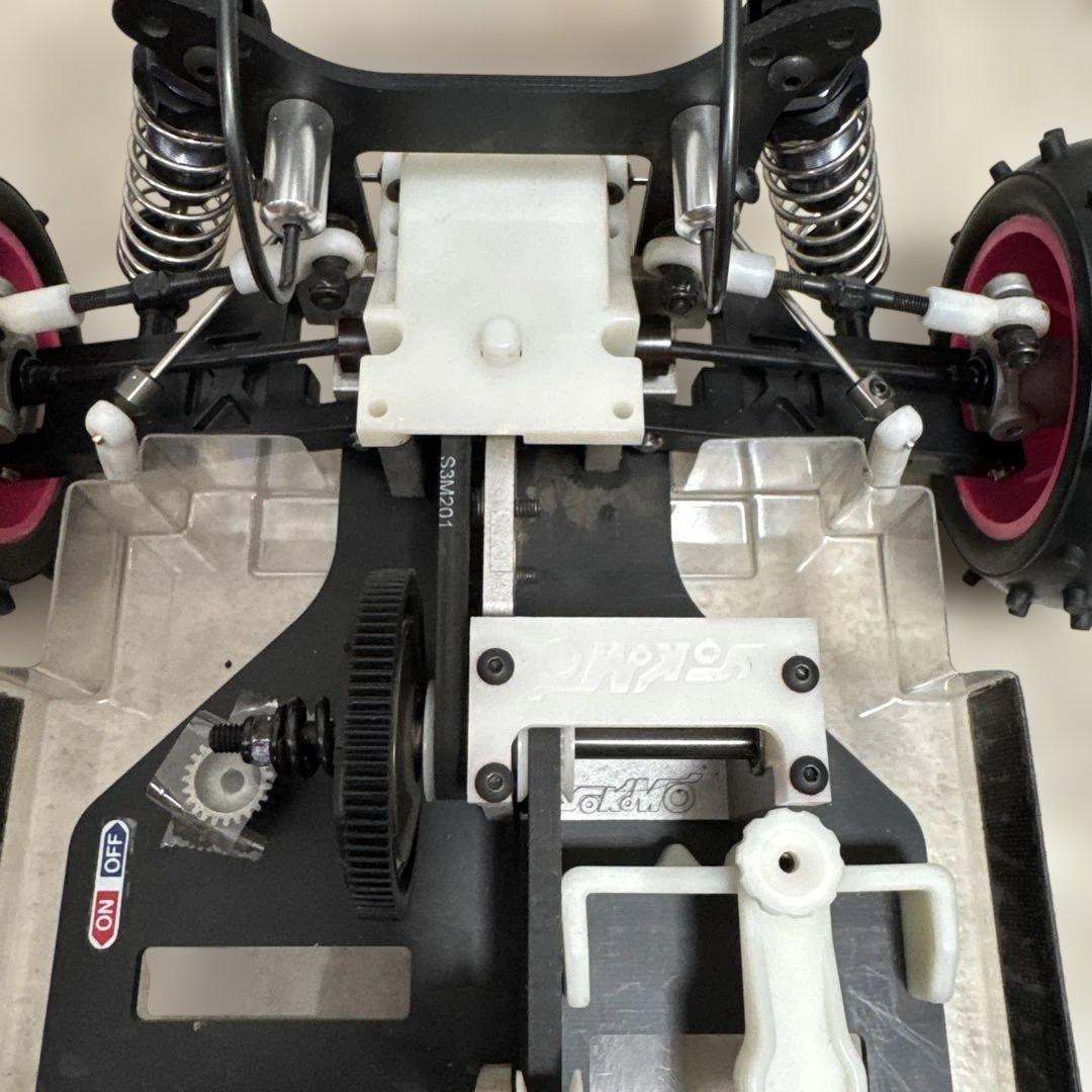 ヨコモ スーパードッグファイター YZ-870Cシャーシとオプションタイヤ2種