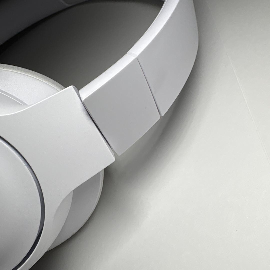 JBL TUNE 770 NC ワイヤレスヘッドホン ホワイト