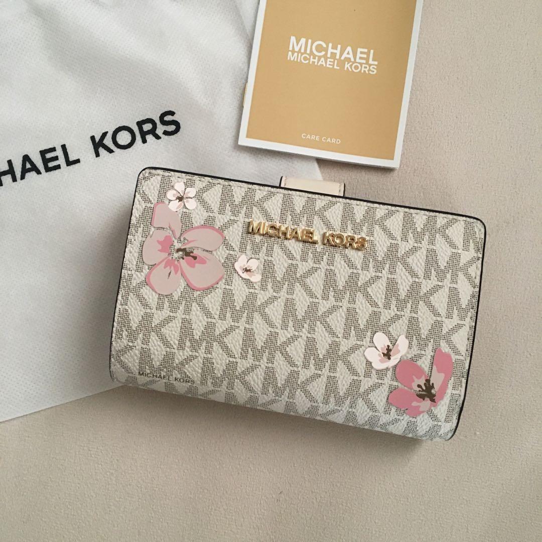 新品　マイケルコース MICHEAL KORS　定価41,800円　財布