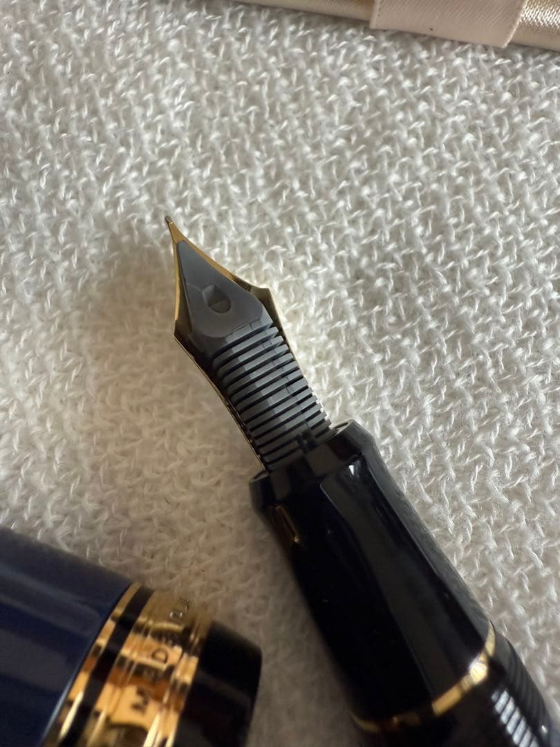 パイロット万年筆カスタム、30サイズ、紺青