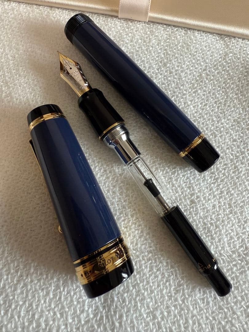 パイロット万年筆カスタム、30サイズ、紺青