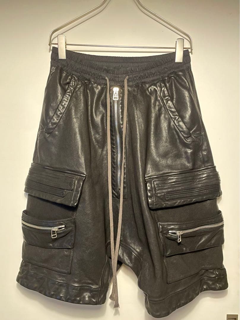 A.F ARTEFACT エーエフ アーティファクト レザー ハーフ パンツ