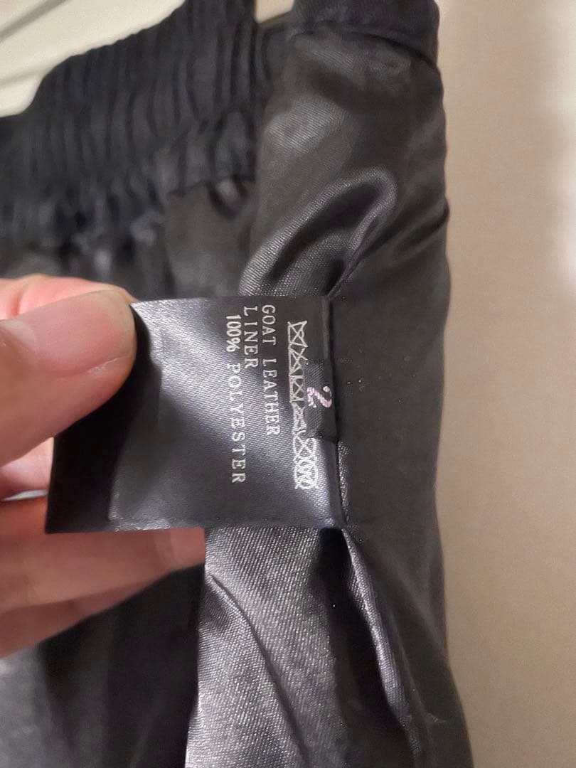 A.F ARTEFACT エーエフ アーティファクト レザー ハーフ パンツ