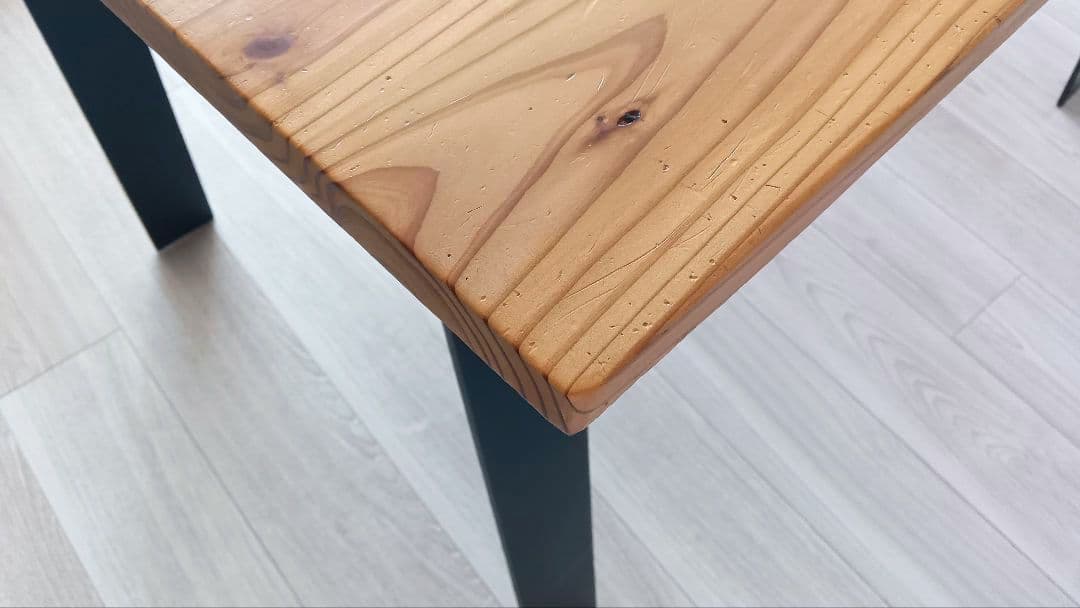 kanademono　カナデモノ　ダイニングテーブル　作業台　杉×アイアン脚