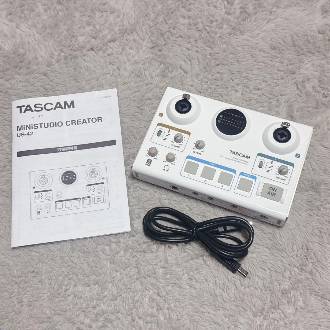 美品★TASCAM MiNiSTUDIO CREATOR US-42