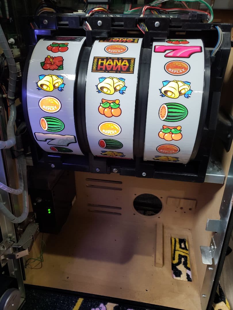 パチスロ　実機　クイーンハナハナ　30 パイオニア