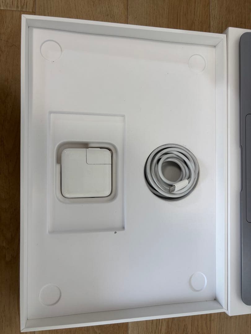 MacBook Air 2020 13インチ　A2179 256GB 8GB