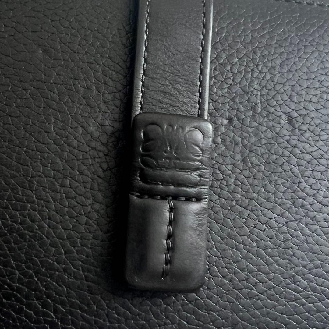 475 極上美品 LOEWE ロエベ 2つ折り財布