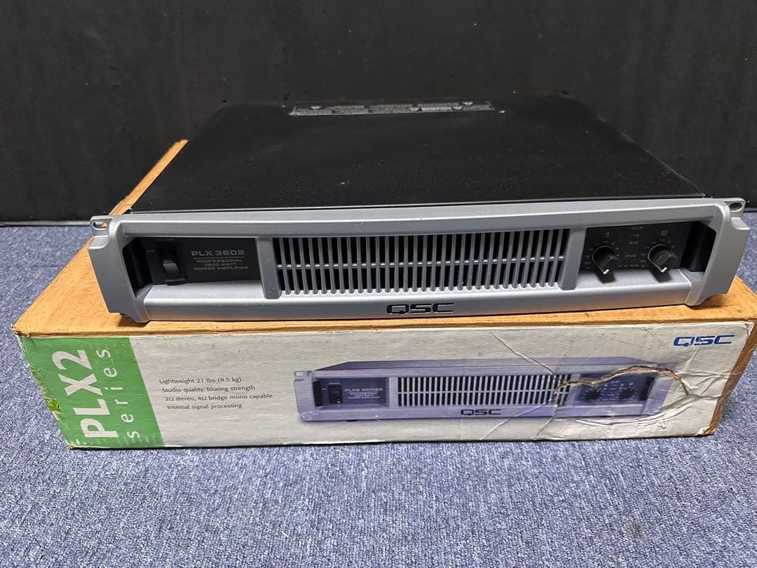QSC PLX 3602 パワーアンプ 本体