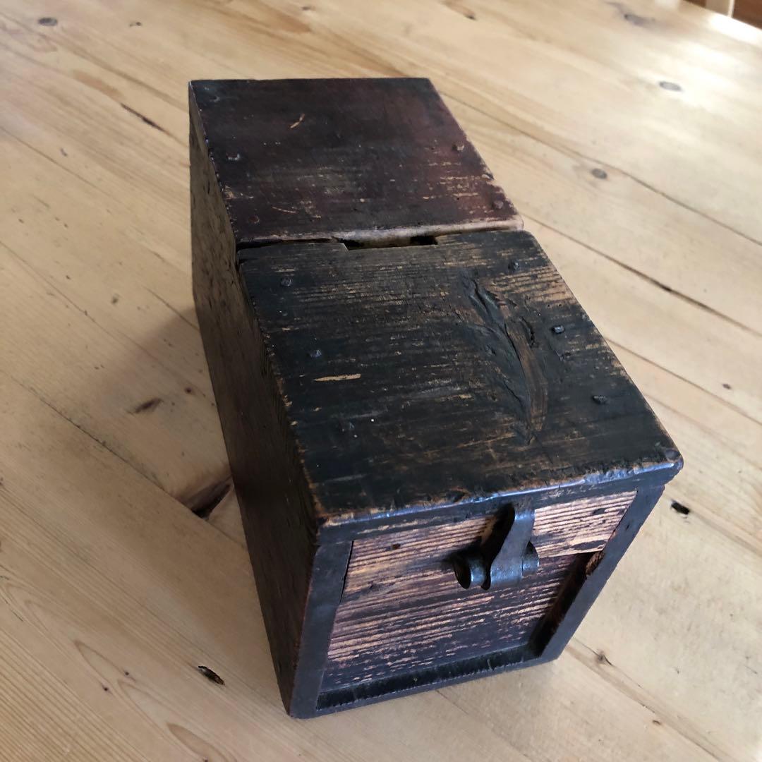 貴重 /1603年〜1868年/江戸時代の長屋の貯金箱