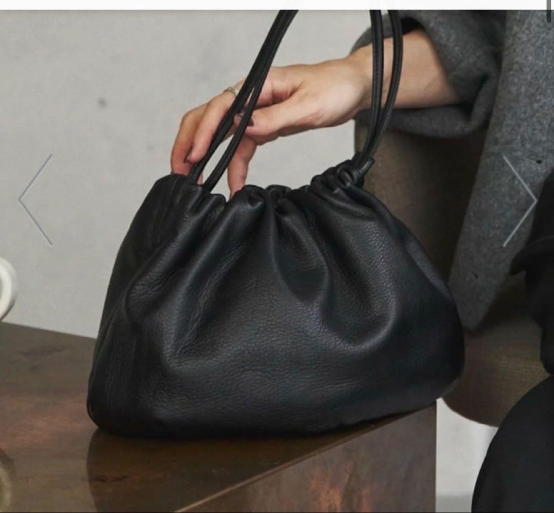 russet レザー4WAYショルダーバッグ ブラック