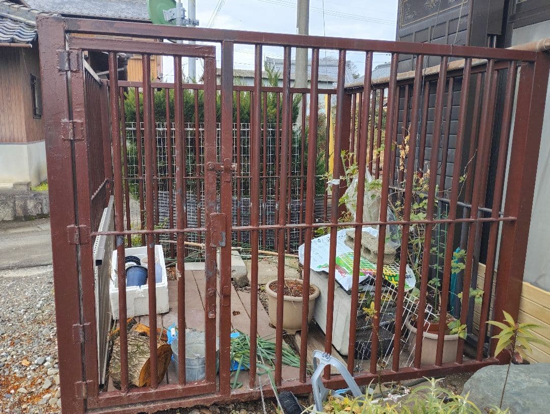 引き取り限定　檻