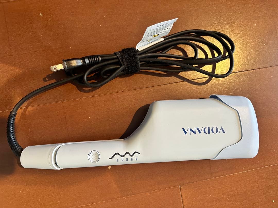 VODANA カールヘアアイロン 130-200℃