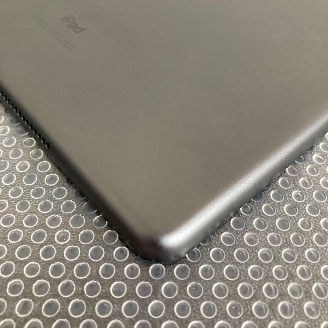 2812【早い者勝ち】電池最良好☆iPad7第7世代 32GB WIFIモデル☆