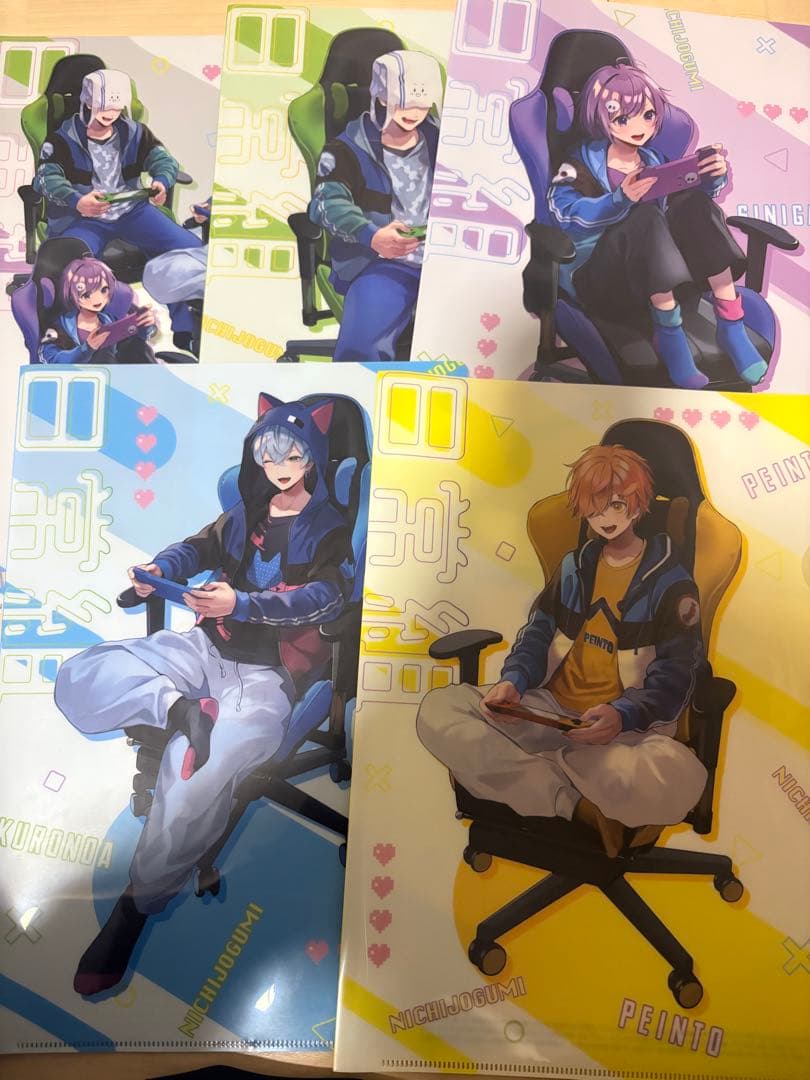 日常組、実況者　グッズバラ売り5000円~◯