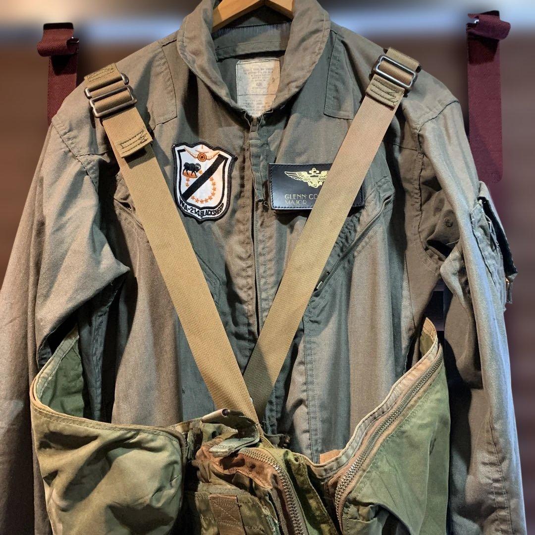 1969年US NAVY ベトナム戦　フライト　サバイバルベスト古着　ベストのみ