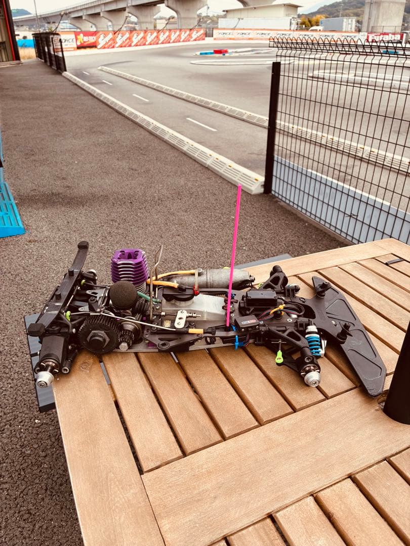 セントラルサーバントベクター1/8