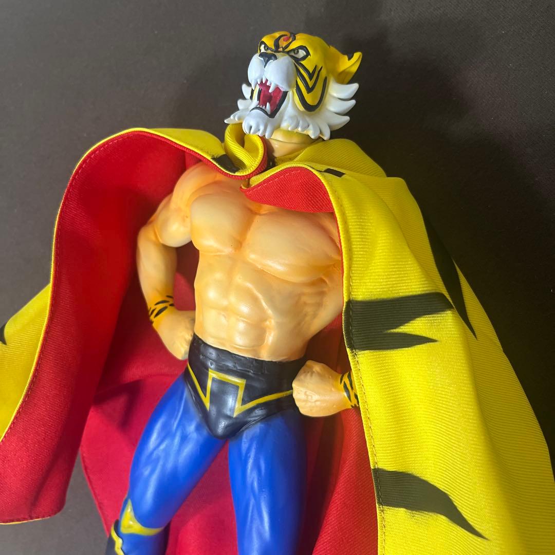 【新品未使用】タイガーマスク二世 フィギュア 海外