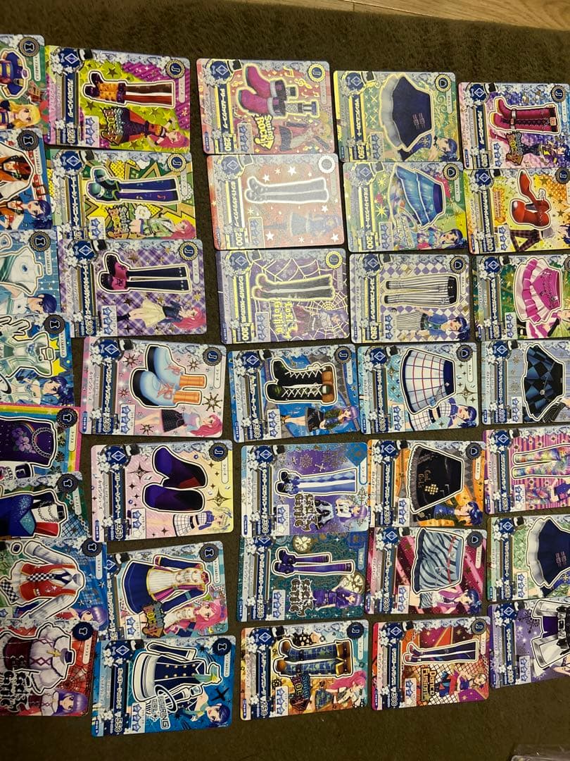 S*様 アイカツカード　大量　まとめ売り　　1000枚以上　お値下げ相談⚪︎