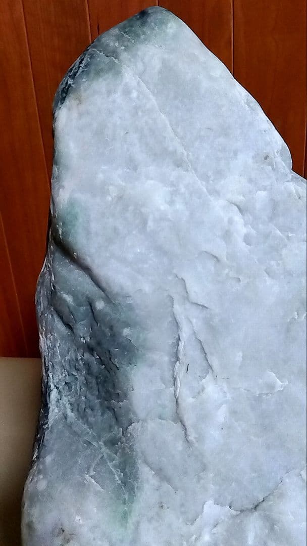 ★翡翠原石★糸魚川硬玉【横川転石・川ズレ・ウブ16kg】