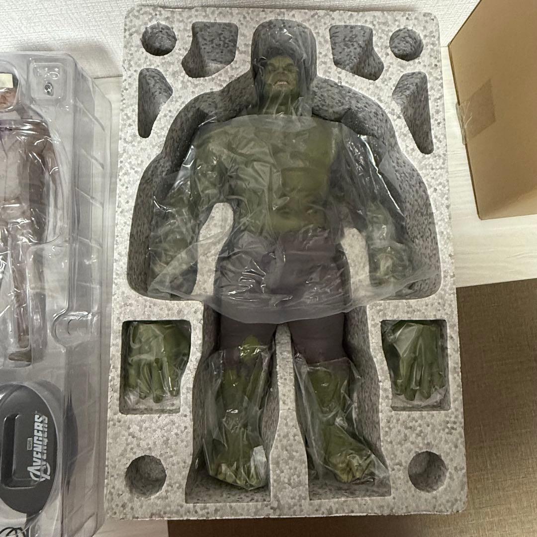【超希少】ホットトイズ　ブルース・バナー&ハルク（２体セット） アベンジャーズ