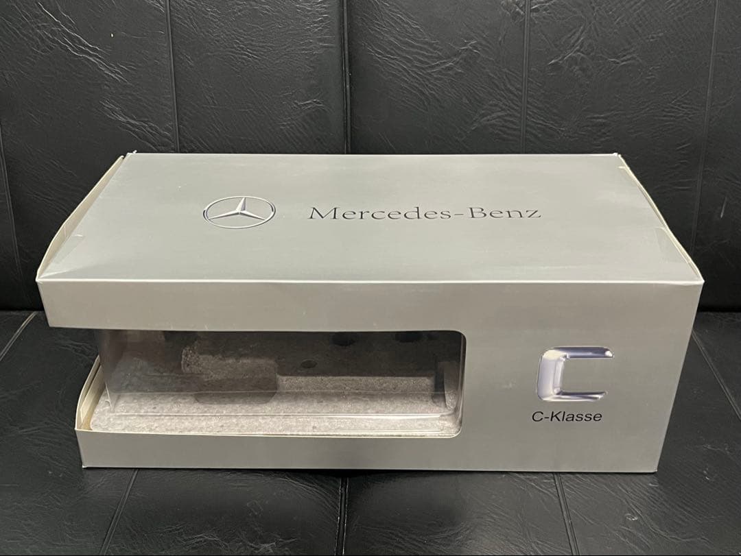 メルセデスベンツ　Cクラス　1/18