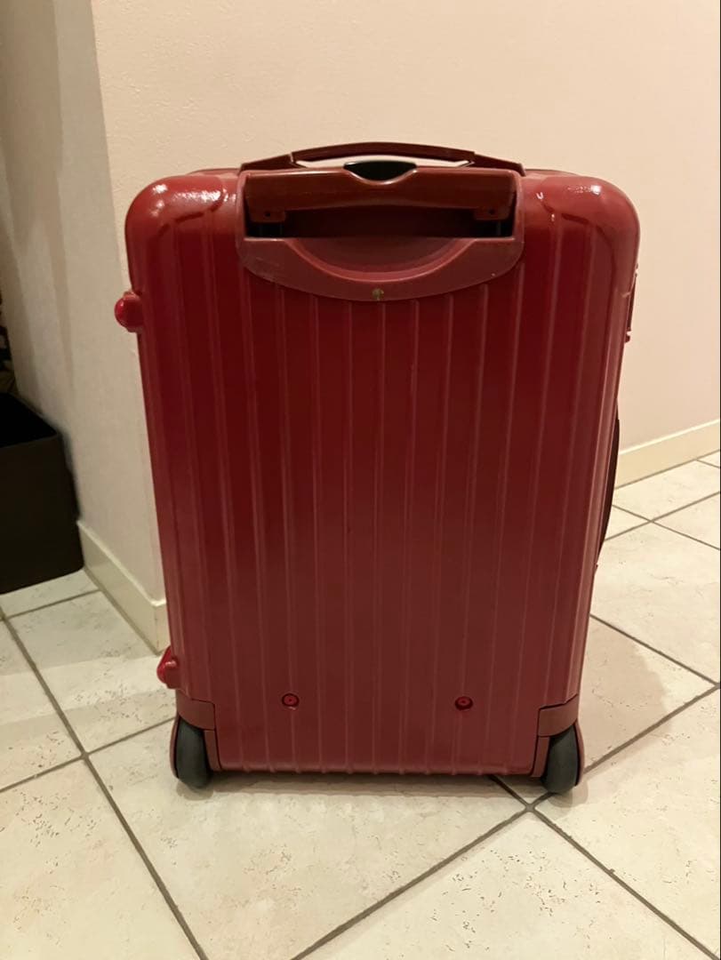 【訳あり】リモワ　サルサ　2輪　機内持込サイズ　レッド