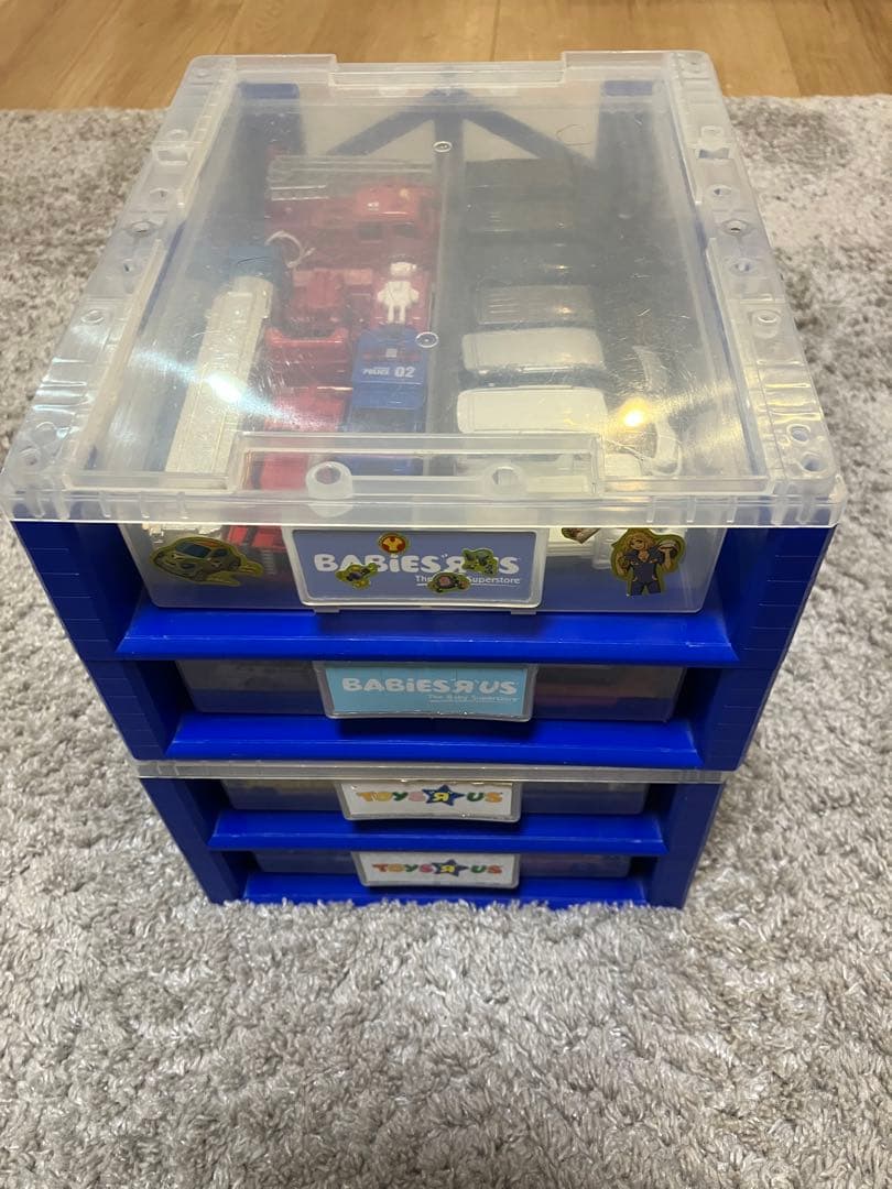 トミカ約68台 トイザらス 収納ケース付き