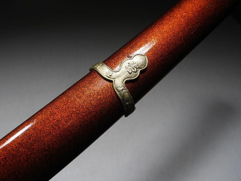 ●模造刀 金梨地 弦葉紋蒔絵糸巻太刀拵 大和刀 湾れ刃 リアル コスプレにも