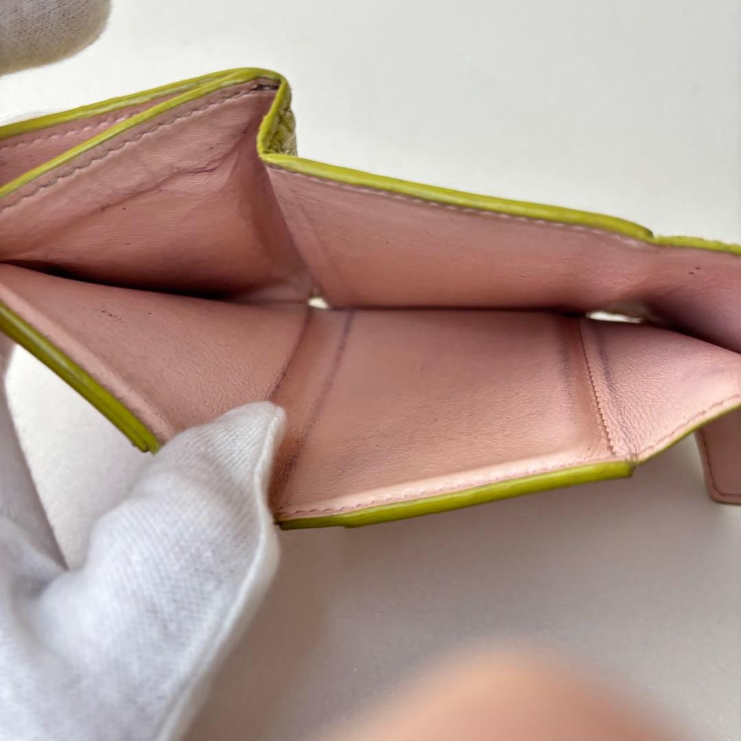 ルイヴィトン 財布　カプシーヌ　三つ折り　ミニウォレット イエロー　黄緑