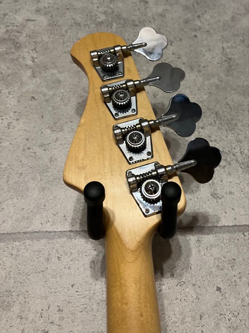 美品　新品同様　Bacchus universe ベース　BJB-1M