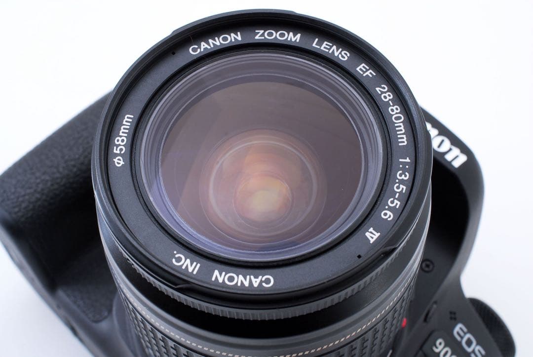 一眼レフカメラ　Canon EOS 9000D 標準レンズセット
