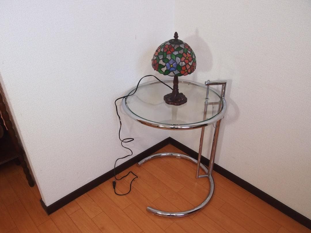 【良品】高さ調節可能 強化ガラス サイドテーブル/丸テーブル/飾り台 モダン家具