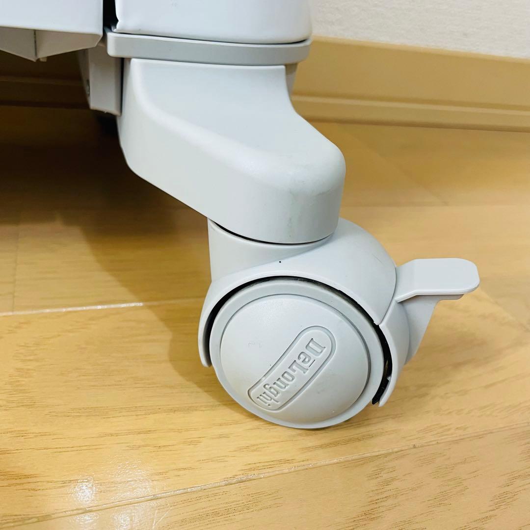 極美品✨　デロンギ ベルカルド オイルヒーター 10～13畳用 リモコン付