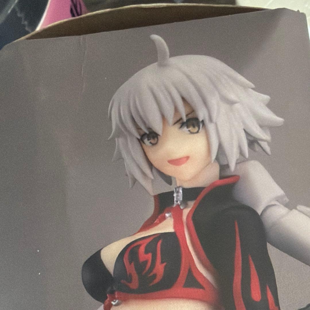 Figmaジャンヌ・ダルク(アーチャー)ジャンヌ・ダルク・オルタ(バーサーカー)