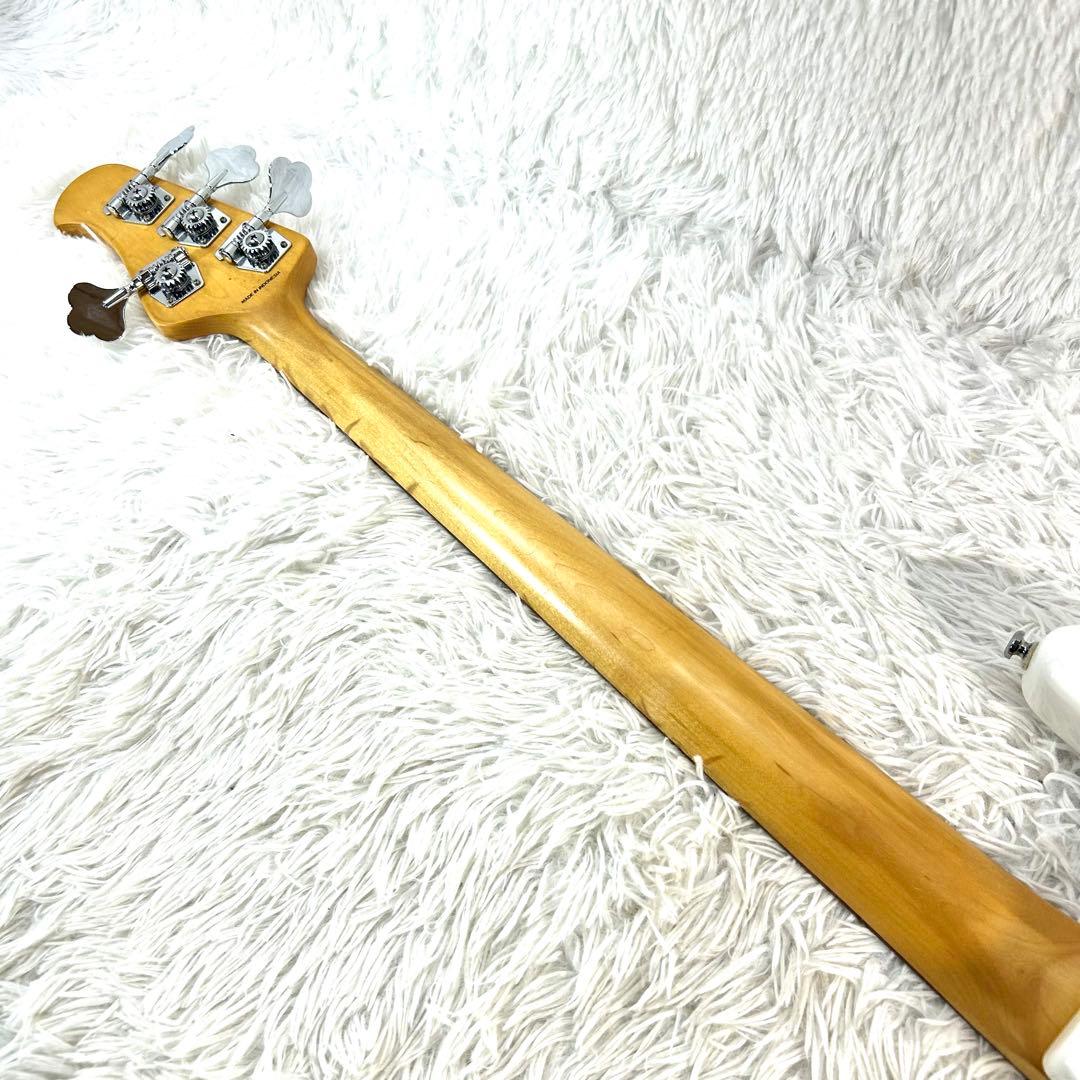 Sterling by MusicMan Ray4 スティングレイベース