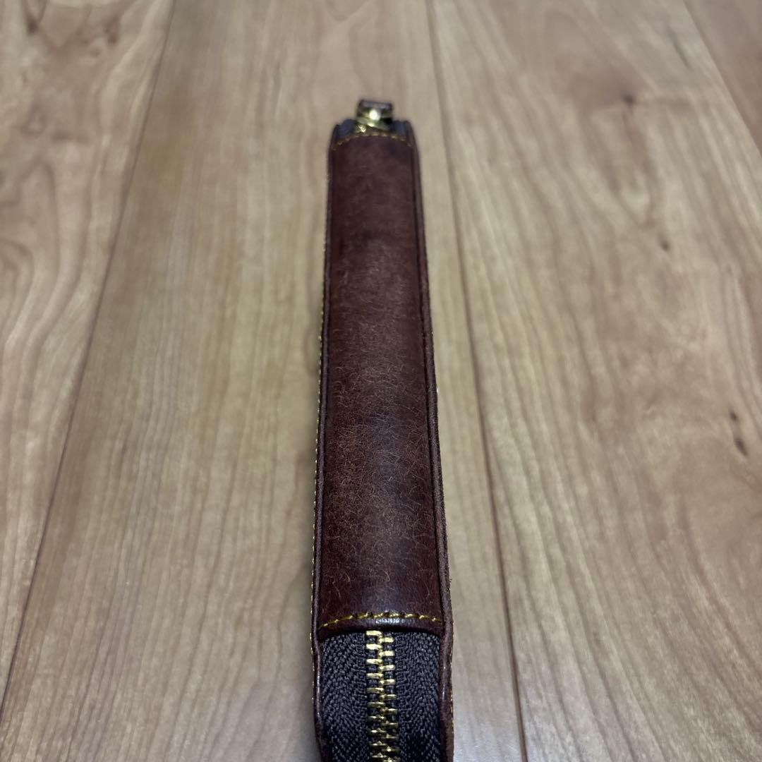 美品　バハギア　ペンケース　ラウンドジップ型　プエブロ　タバコ