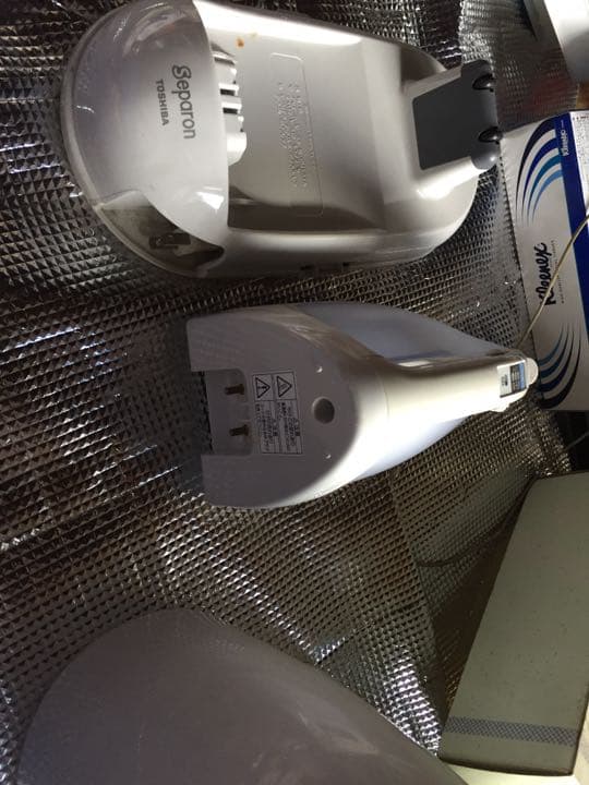 東芝  コードレスアイロン