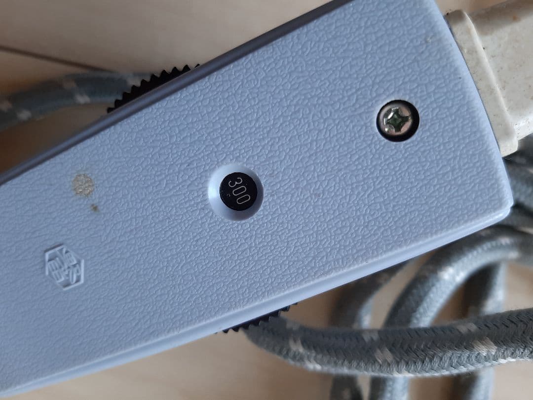 野々田商店 炭型電熱器 100V 600W(300Wと調整可)