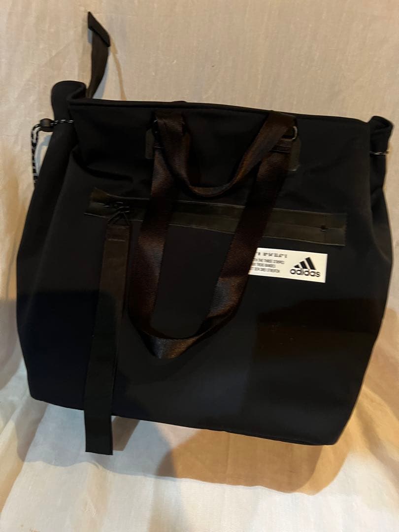 adidasボストンバッグ　未使用