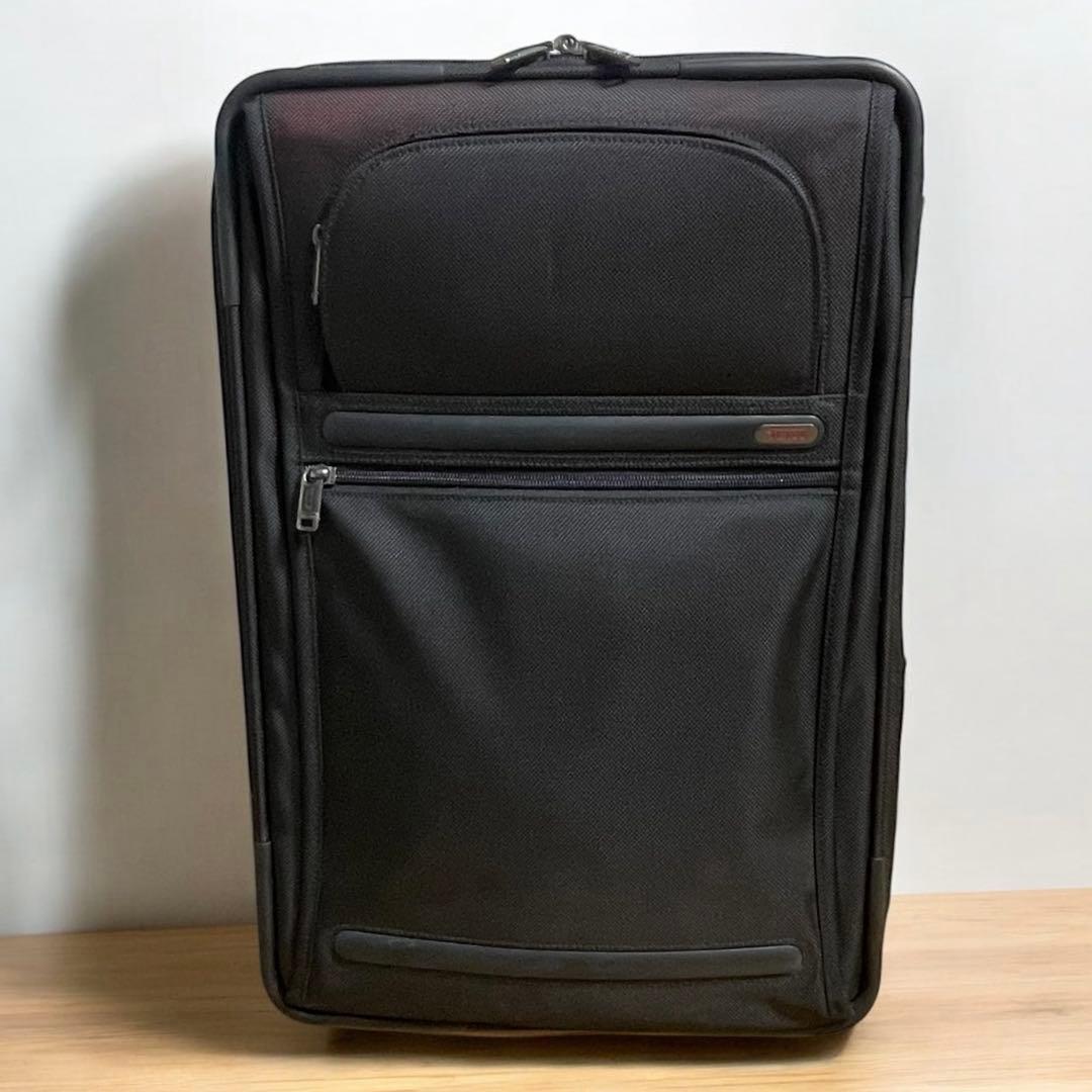 TUMIトゥミ アルファ キャリーケース ブラック 二輪 22020D4