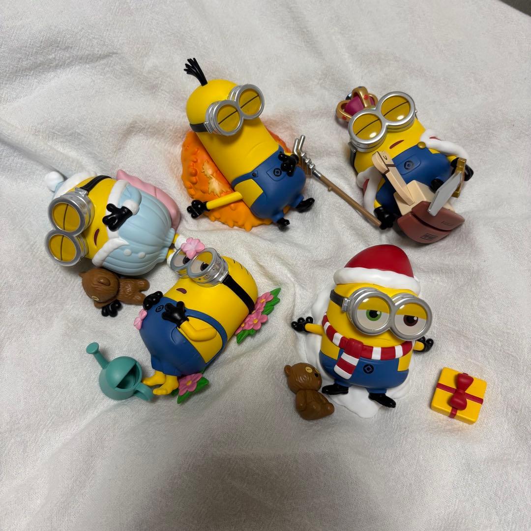 ミニオン　POPMART