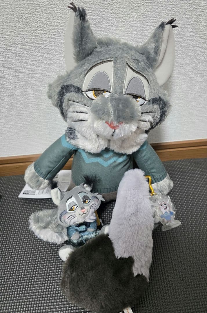 ズートピア 2 Lぬいぐるみ しっぽポーチ　マスコット パウバート3点セット