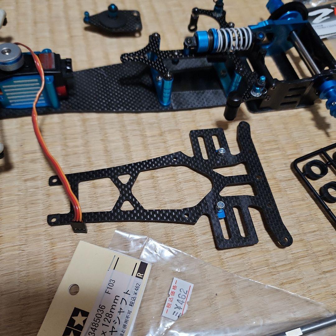 タミヤF103アニバーサリー(ジャンク)とパーツ色々　エセマクラーレンボディ付