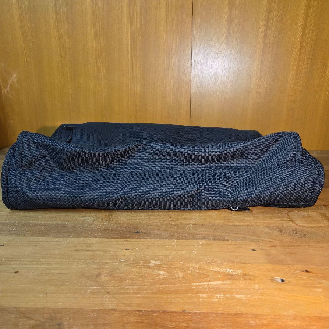 TUMI トゥミ ガーメントケース ビジネスバック スーツ 出張 ショルダー付