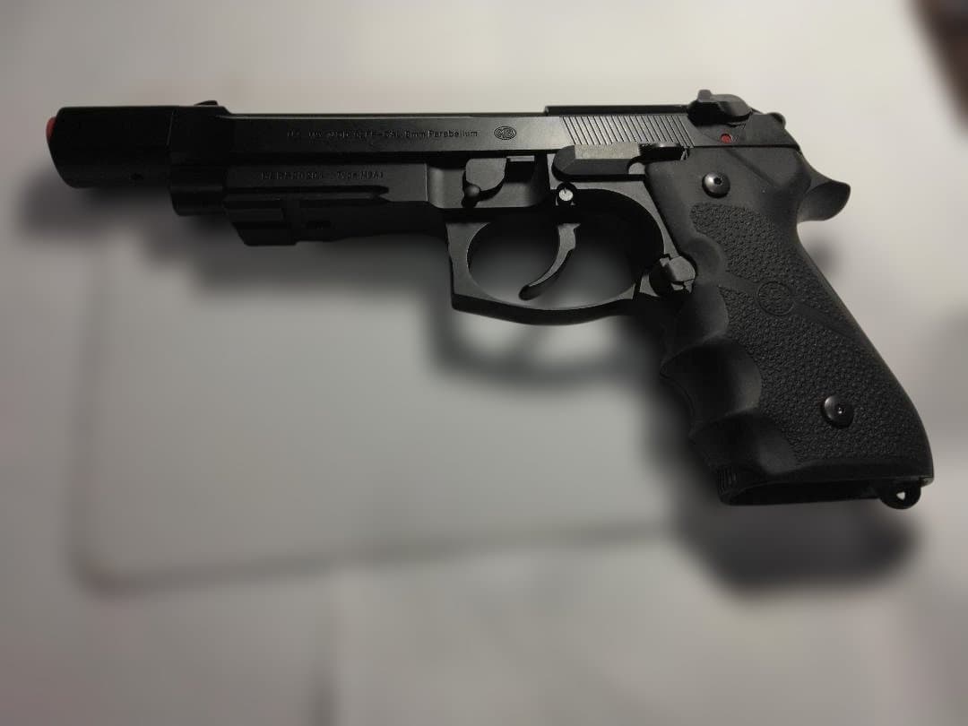 東京マルイガスガンM9A1コンセンペイターカスタム。