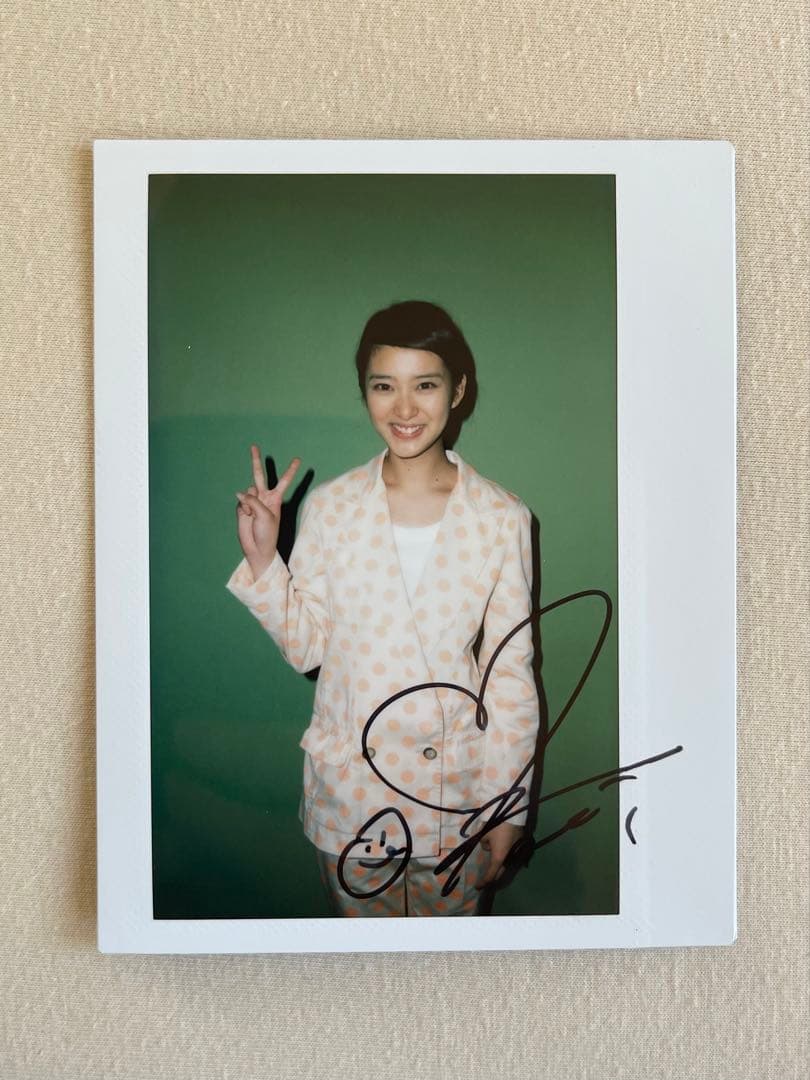 武井咲さんの直筆サイン入りチェキ　⑥ 当選通知書付き　抽プレ